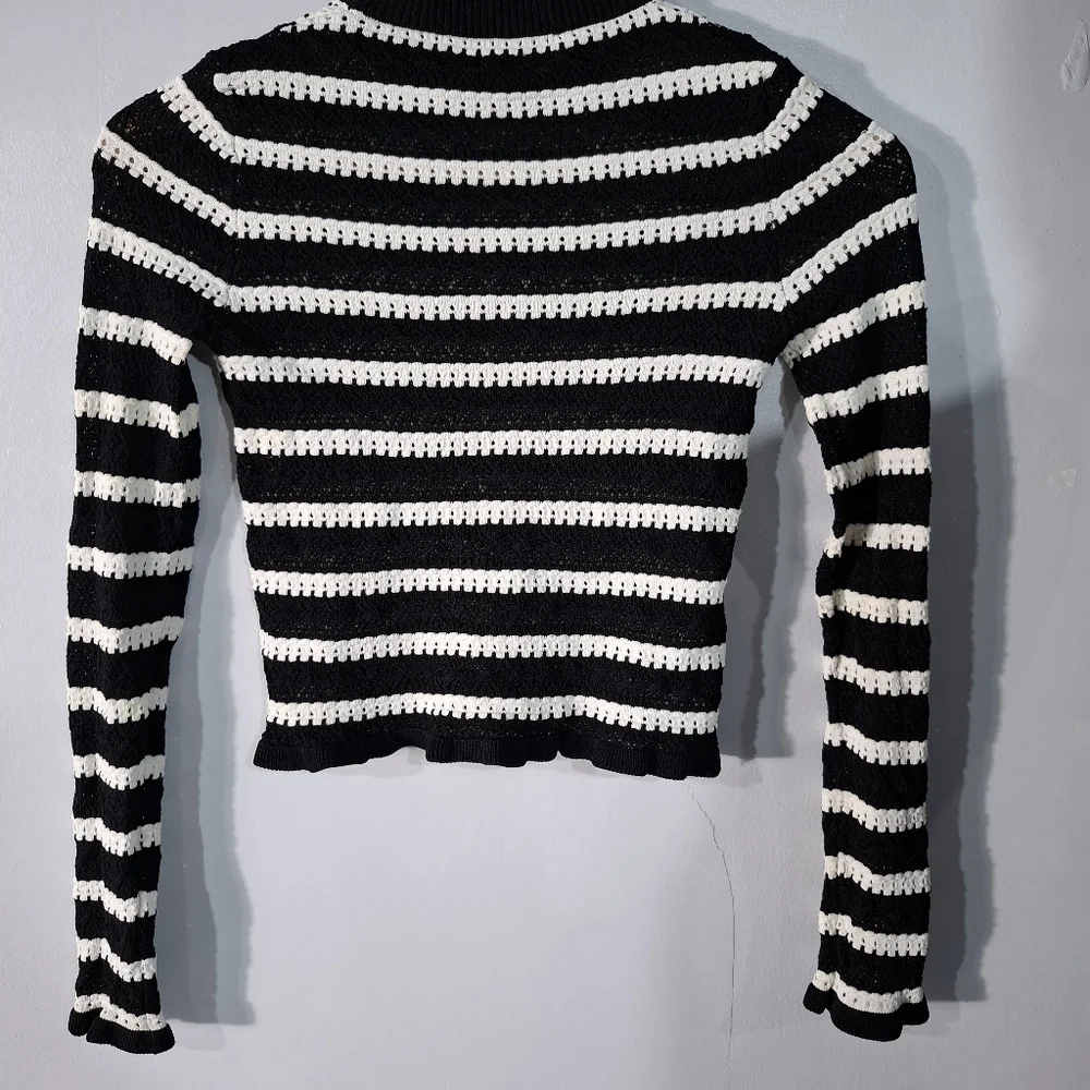 ZARA Black White Knitted Striped Cropped Long Sleeve Jumper, Size S